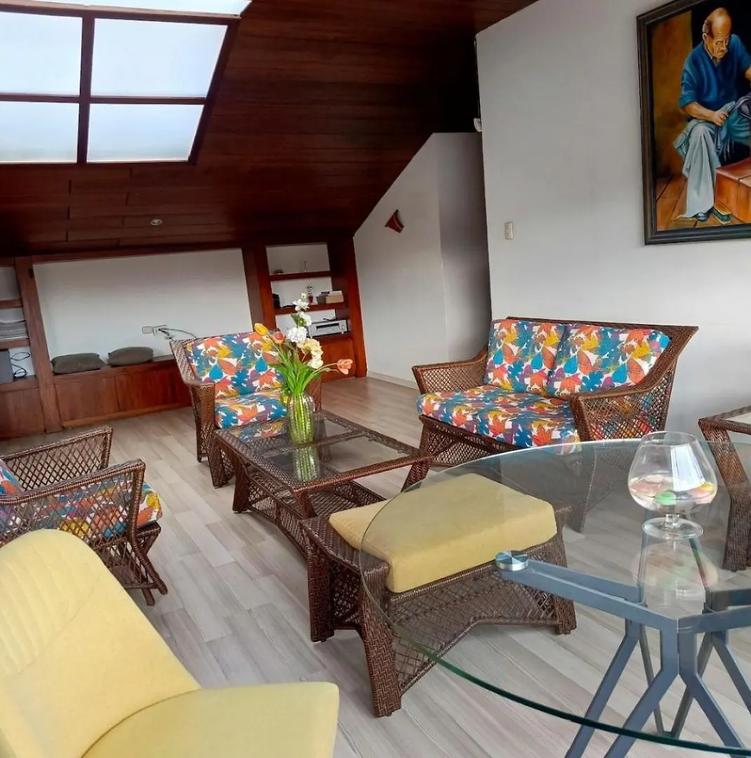 Comodo Departamento كوينكا 0*,  الإكوادور